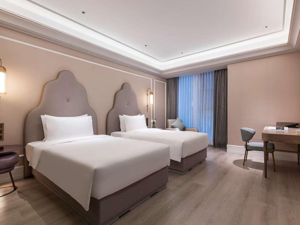 Hotel Mercure Waigaoq Free Trade Zone